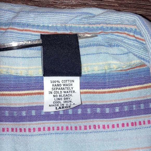 Bundle of 2 Indie Style Solet Multi Color Button Down Large Shirts - Picture 10 of 15